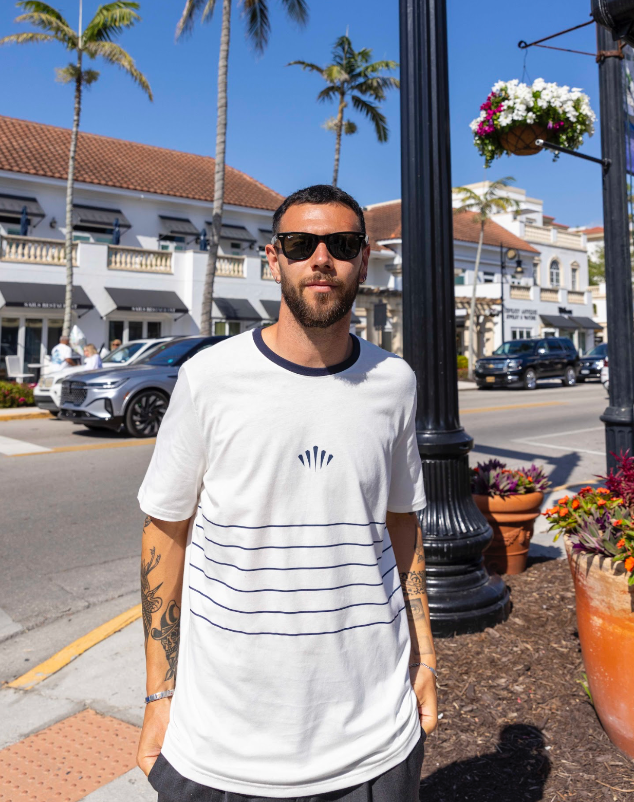 Shell Crown Tee White