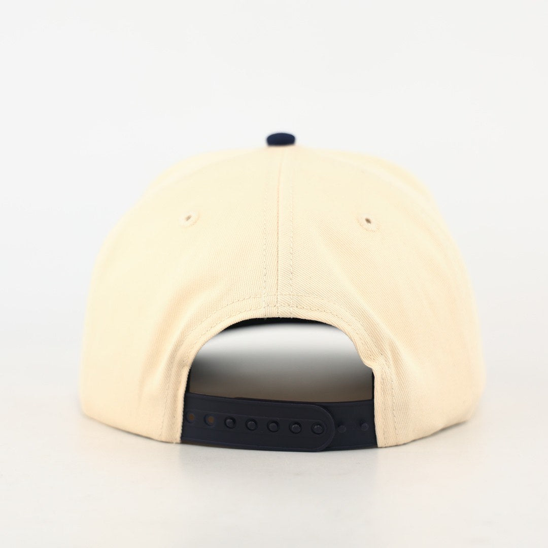 'Hero N’ Hat Off-White